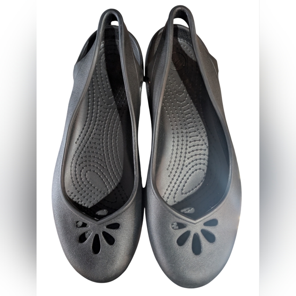 Crocs Taylor Slingback Black Foam Flats—11